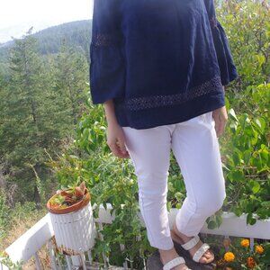 White Ladies Capris By Jess